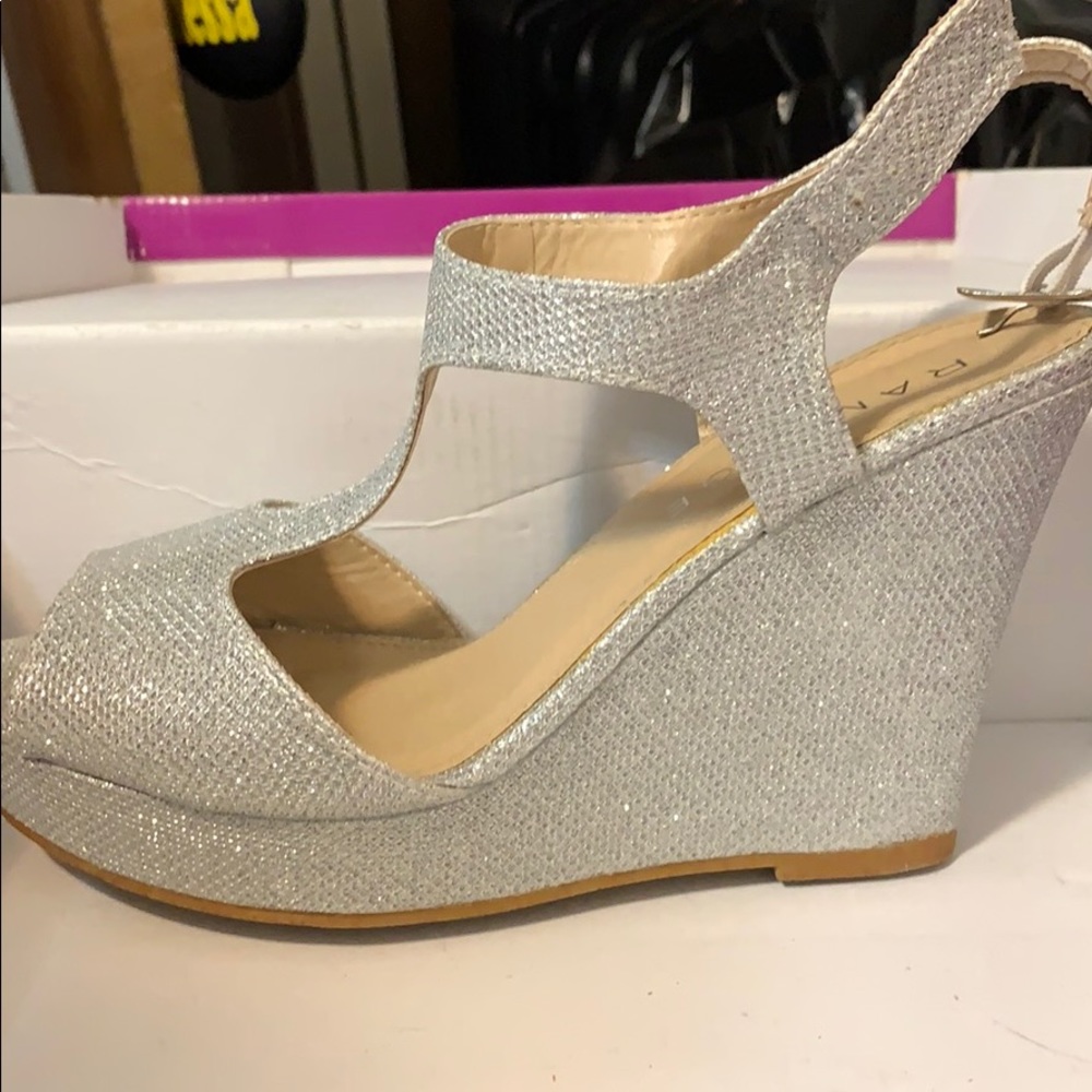 Wedges - Picture 3 of 3